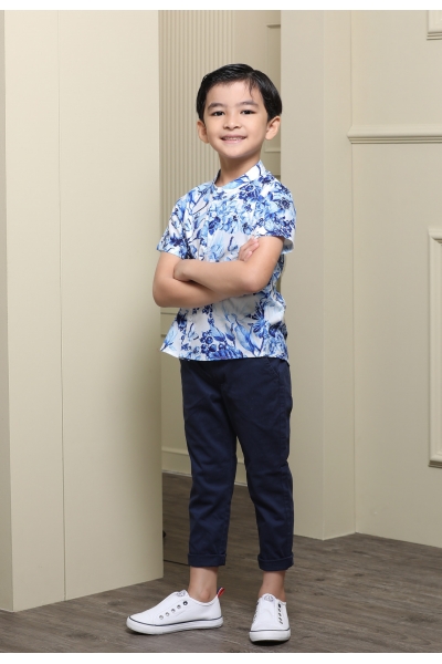 Kids Shirt in Blue Kids Shirt in Blue